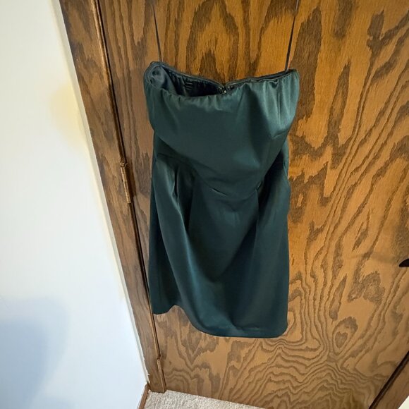 Dark green cocktail dress - Picture 6 of 7